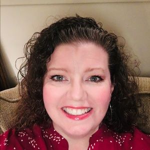 Meet your Posher, Kay